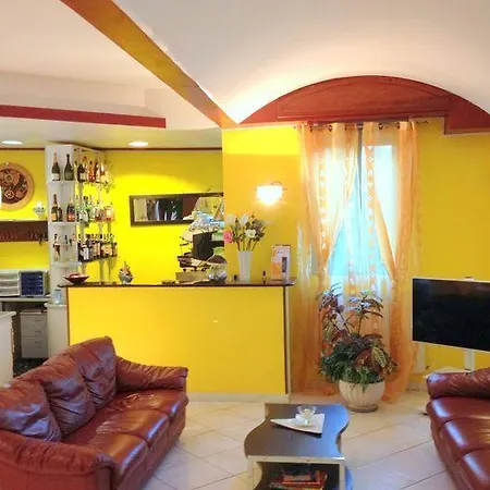 Hotel Claudia Loano-2